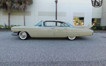 Cadillac-DeVille-Berline-1960-Beaumont-Beige-Persian-sand-76560-5