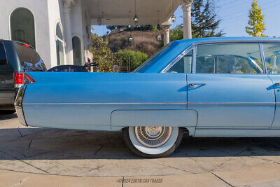 Cadillac-DeVille-Berline-1964-Blue-White-58665-9