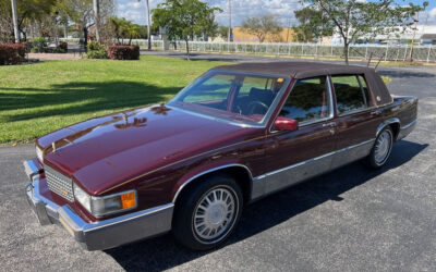 Cadillac DeVille Berline 1990 à vendre