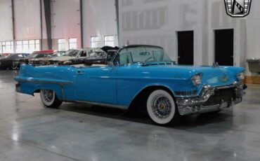 Cadillac-DeVille-Cabriolet-1957-Blue-Blue-157378-5