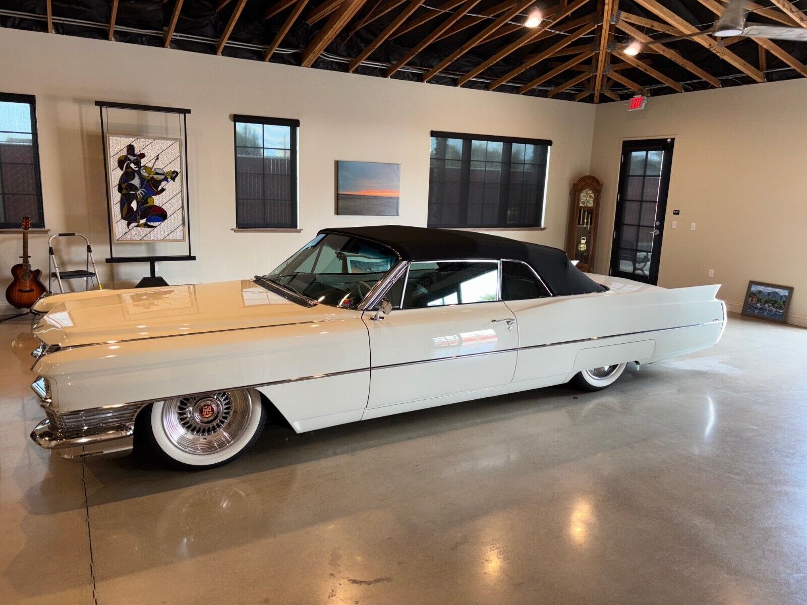 Cadillac-DeVille-Cabriolet-1964-White-White-3219-3