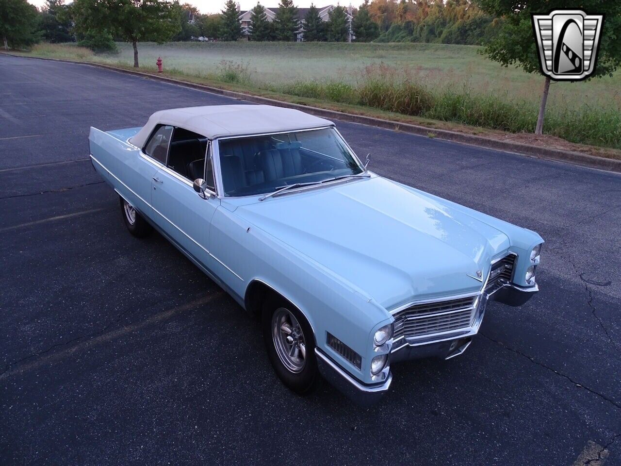 Cadillac-DeVille-Cabriolet-1966-Blue-Black-141457-8