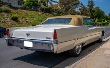 Cadillac-DeVille-Cabriolet-1969-Other-Color-Other-Color-109435-7