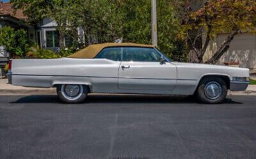 Cadillac-DeVille-Cabriolet-1969-Other-Color-Other-Color-109435-8