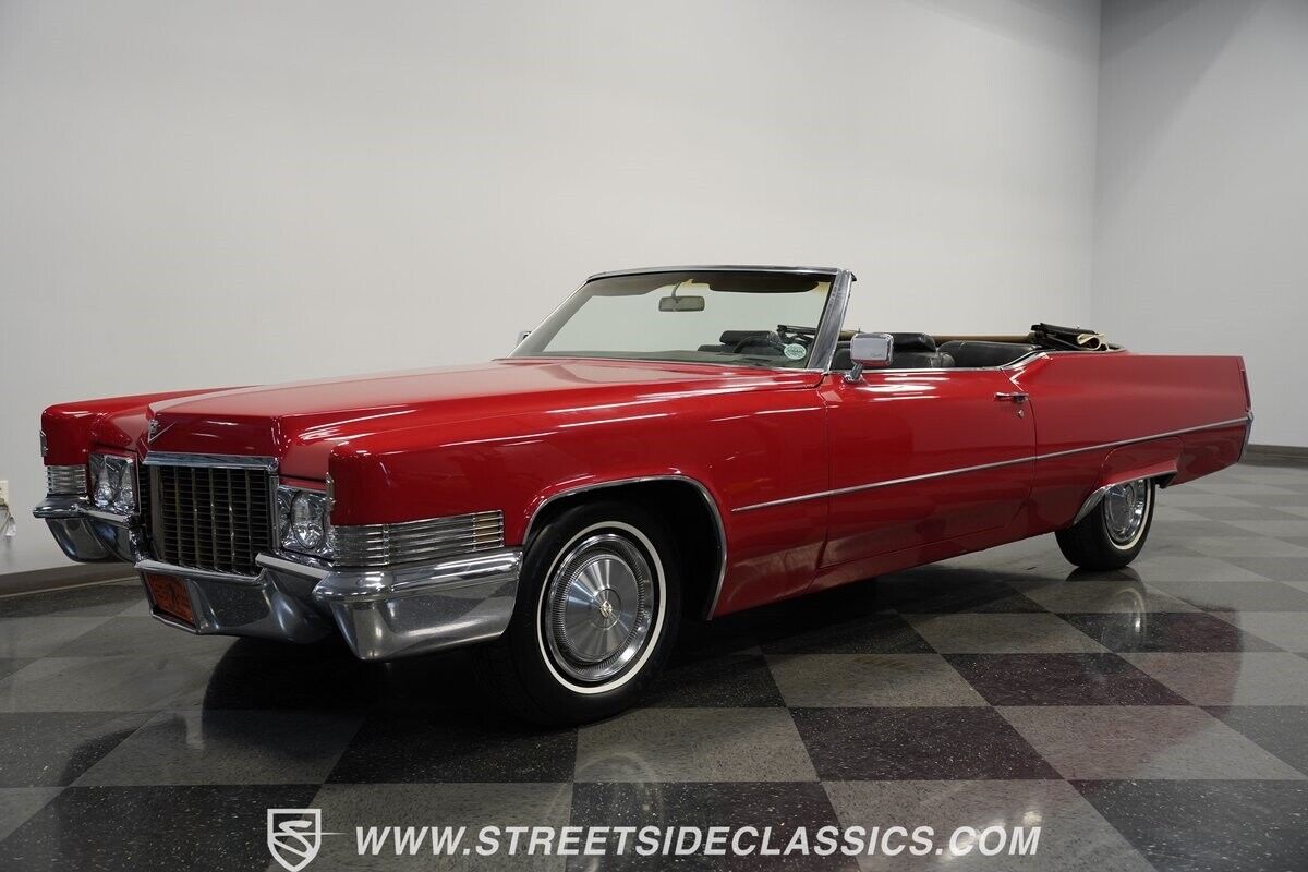 Cadillac-DeVille-Cabriolet-1970-Red-Black-922-5