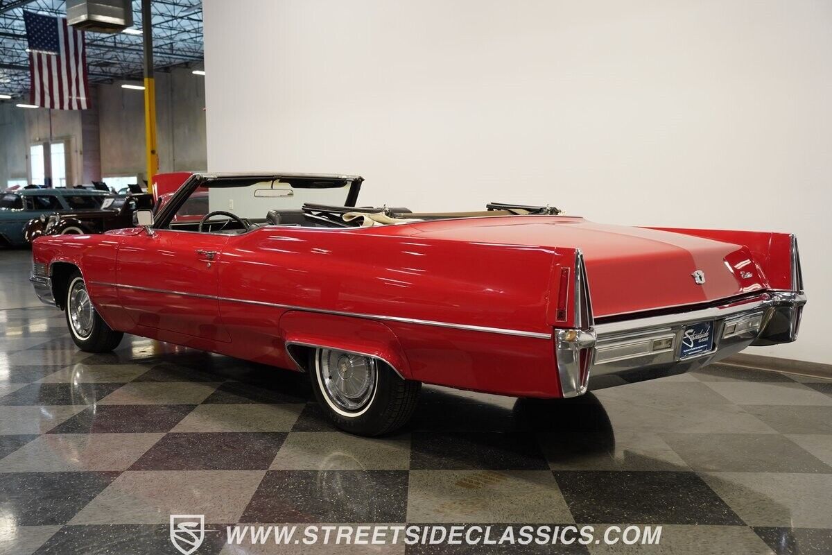 Cadillac-DeVille-Cabriolet-1970-Red-Black-922-7