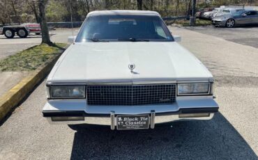 Cadillac-DeVille-Cabriolet-1988-White-Red-102480-6