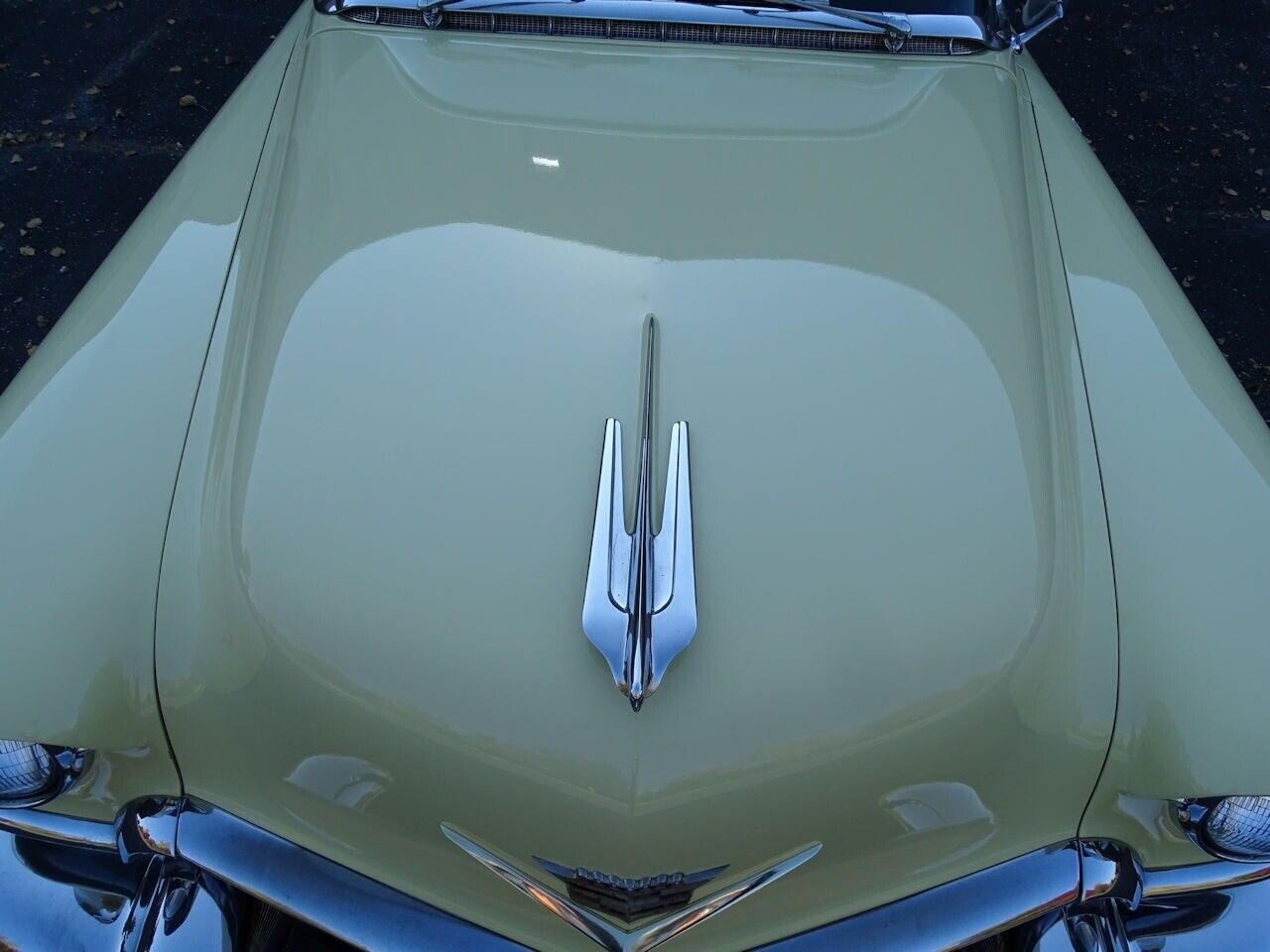 Cadillac-DeVille-Coupe-1956-Yellow-Gold-95811-10