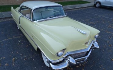 Cadillac-DeVille-Coupe-1956-Yellow-Gold-95811-8