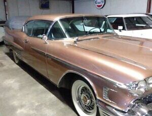 Cadillac-DeVille-Coupe-1958-Brown-Brown-128748-1