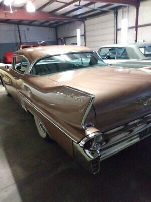 Cadillac-DeVille-Coupe-1958-Brown-Brown-128748-3