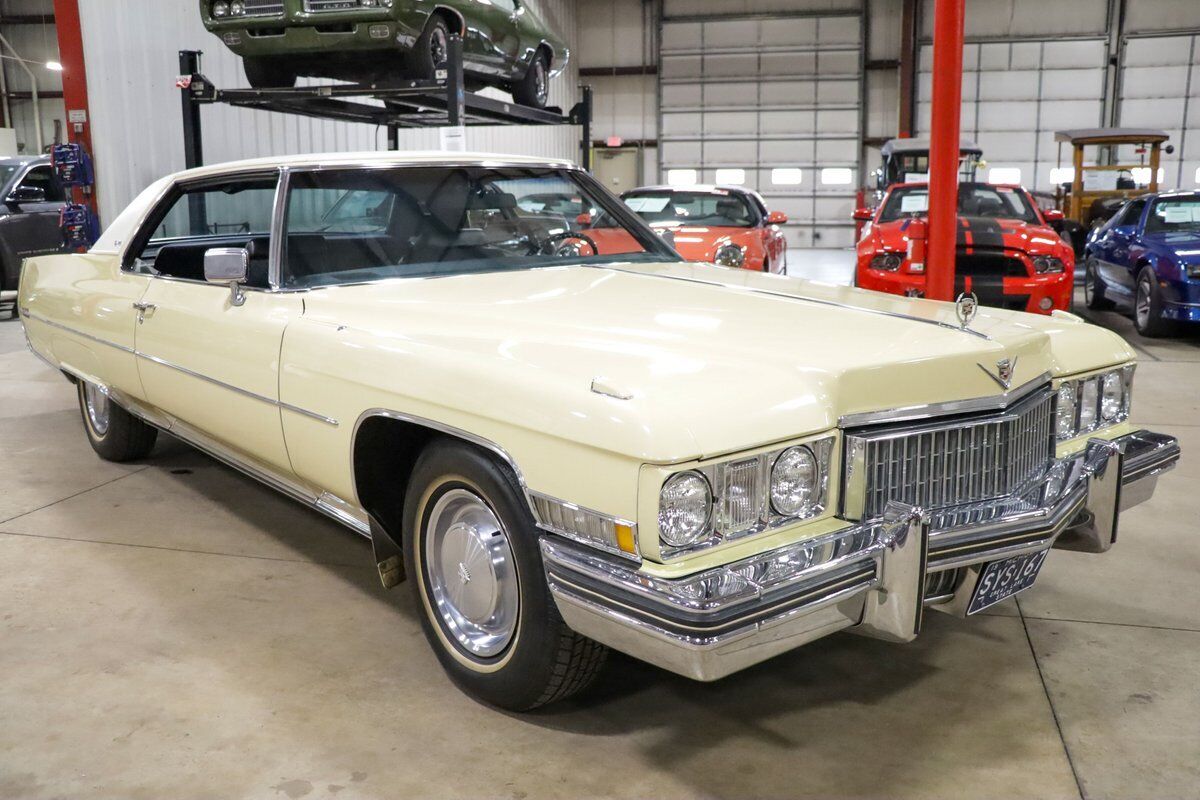 Cadillac-DeVille-Coupe-1973-Yellow-Black-49544-11