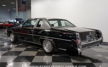 Cadillac-DeVille-Coupe-1979-Black-Black-84454-9