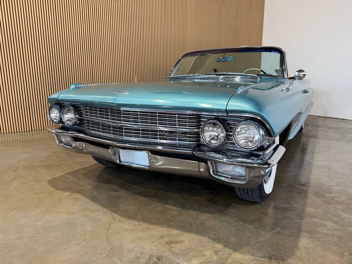 Cadillac-Deville-1962-blue-9584-5