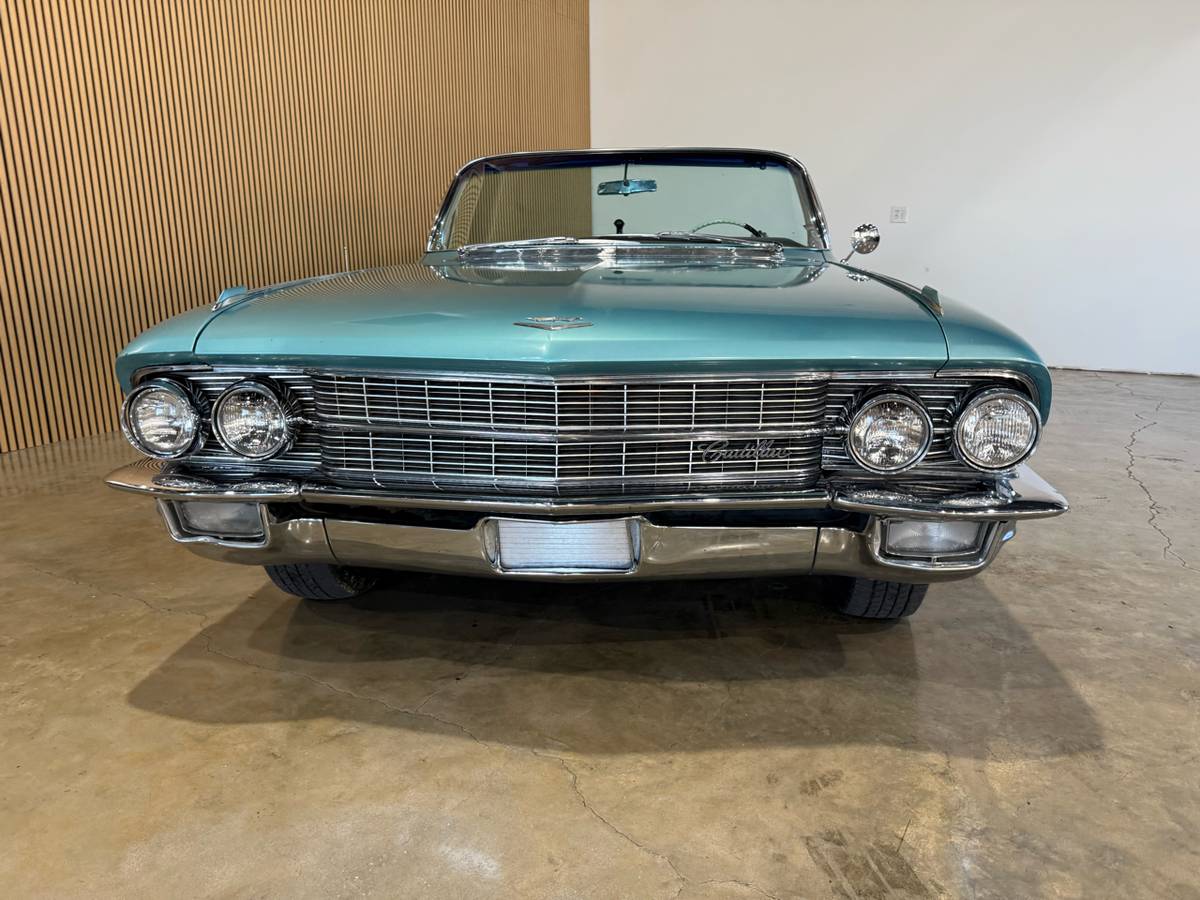 Cadillac-Deville-1962-blue-9584-6