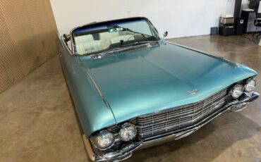 Cadillac-Deville-1962-blue-9584-8