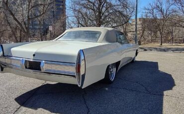 Cadillac-Deville-1967-white-96560-15