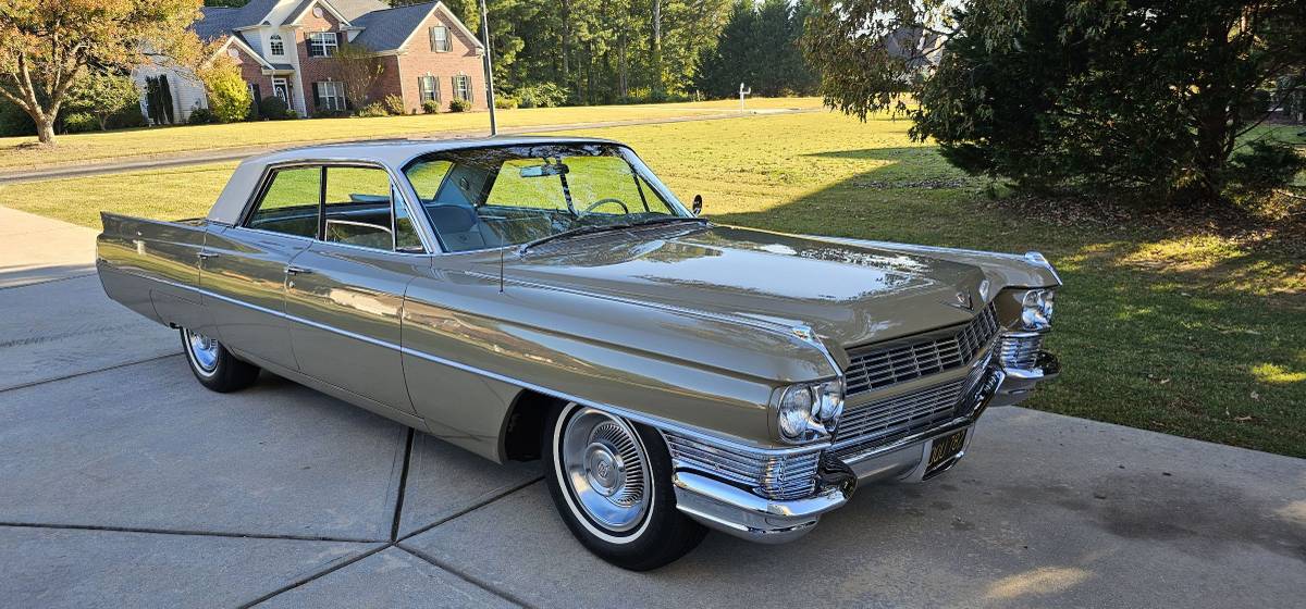 Cadillac-Deville-sedan-1964-brown-161-16