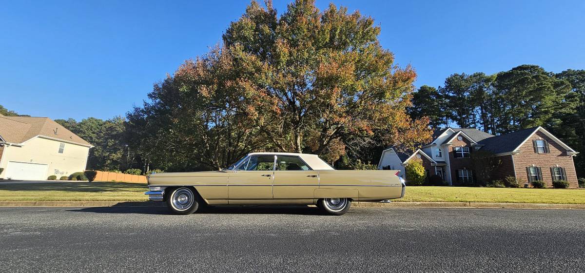 Cadillac-Deville-sedan-1964-brown-161-22