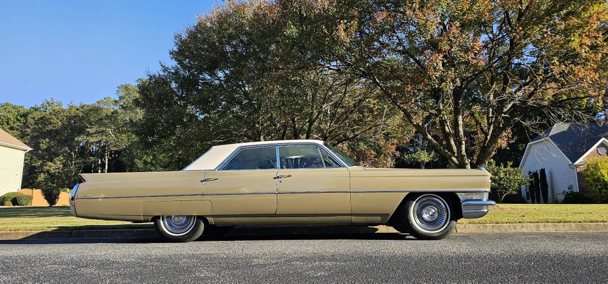 Cadillac-Deville-sedan-1964-brown-161-23