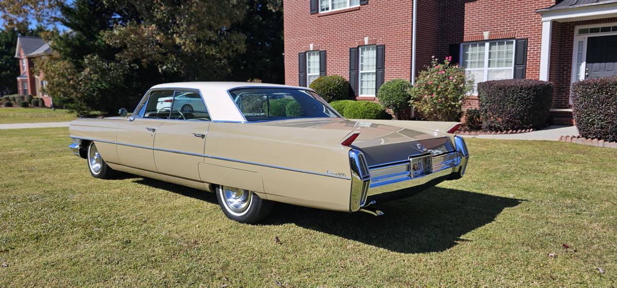 Cadillac-Deville-sedan-1964-brown-161-5