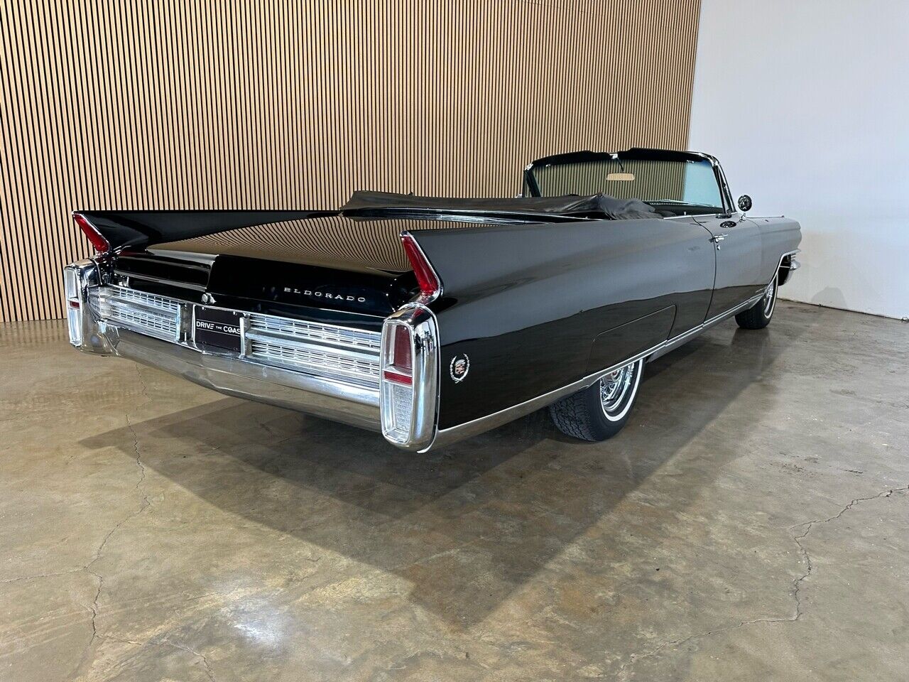 Cadillac-Eldorado-1963-Black-Black-85102-12