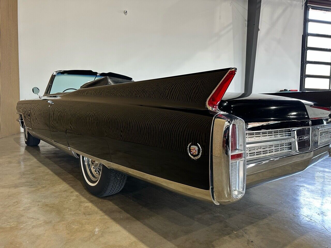 Cadillac-Eldorado-1963-Black-Black-85102-6