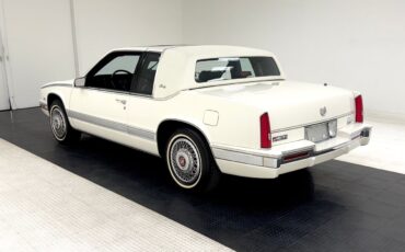 Cadillac-Eldorado-1989-White-Blue-38713-2