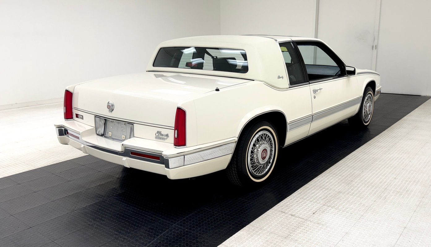 Cadillac-Eldorado-1989-White-Blue-38713-4