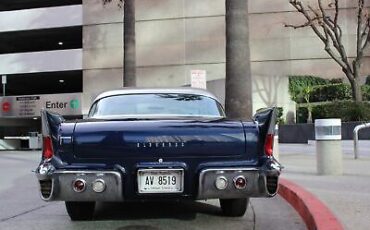 Cadillac-Eldorado-Berline-1958-Blue-Black-71632-5