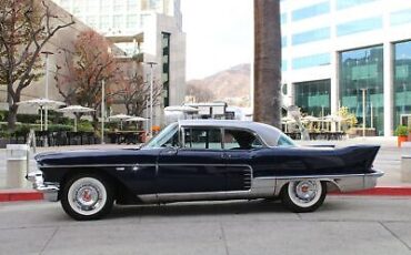 Cadillac-Eldorado-Berline-1958-Blue-Black-71632-7