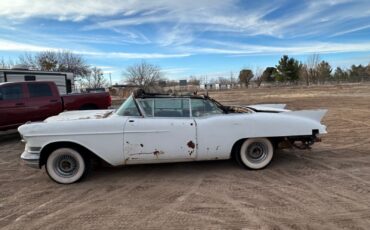 Cadillac-Eldorado-Cabriolet-1957-White-Red-160934-6