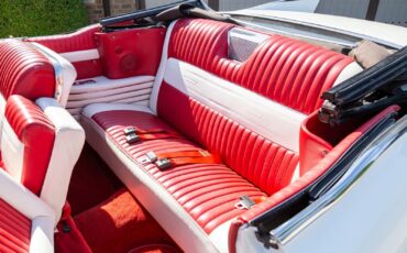 Cadillac-Eldorado-Cabriolet-1958-White-Red-85295-27