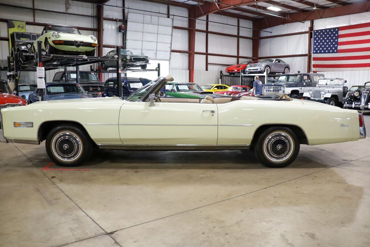 Cadillac-Eldorado-Cabriolet-1976-Phoenician-Ivory-Tan-128175-3