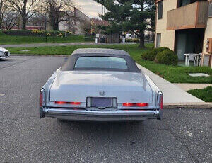 Cadillac-Eldorado-Cabriolet-1976-Silver-Gray-72420-4