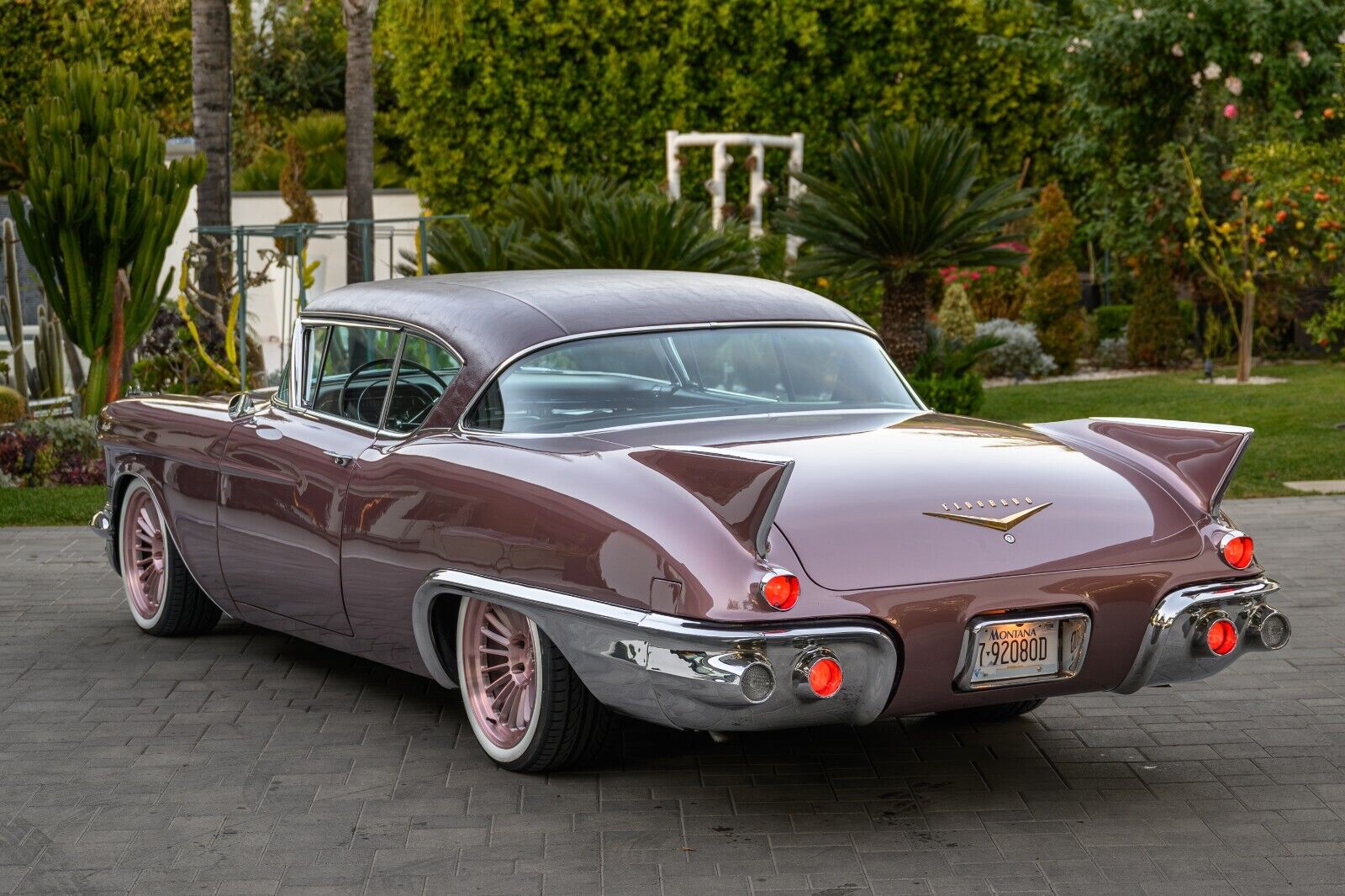 Cadillac-Eldorado-Coupe-1957-dusty-rose-chcolate-40876-10