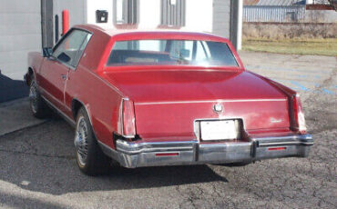 Cadillac-Eldorado-Coupe-1979-Burgundy-Burgundy-122387-5