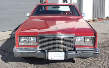 Cadillac-Eldorado-Coupe-1979-Burgundy-Burgundy-122387-6