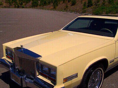 Cadillac-Eldorado-Coupe-1982-Gold-Brown-88923-15