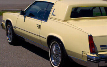 Cadillac-Eldorado-Coupe-1982-Gold-Brown-88923-20