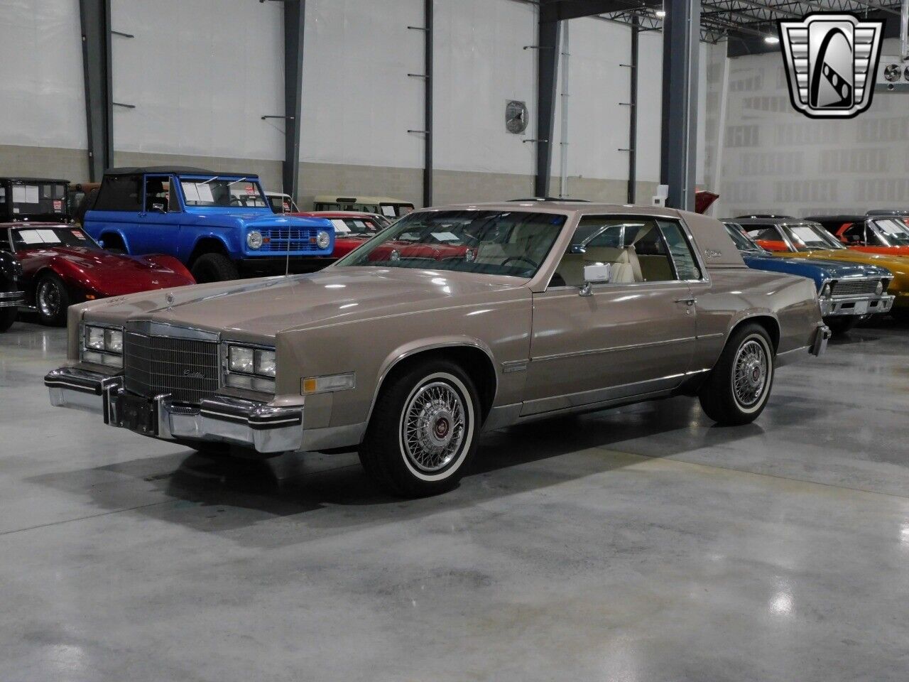 Cadillac-Eldorado-Coupe-1983-Brown-Cream-72985-2