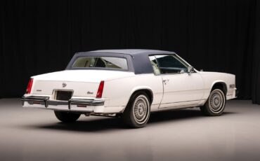 Cadillac-Eldorado-Coupe-1984-White-Blue-46671-4