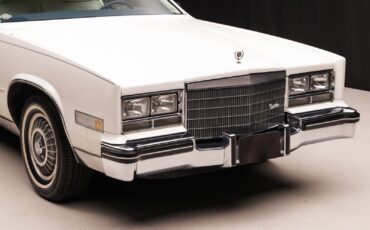 Cadillac-Eldorado-Coupe-1984-White-Blue-46671-9