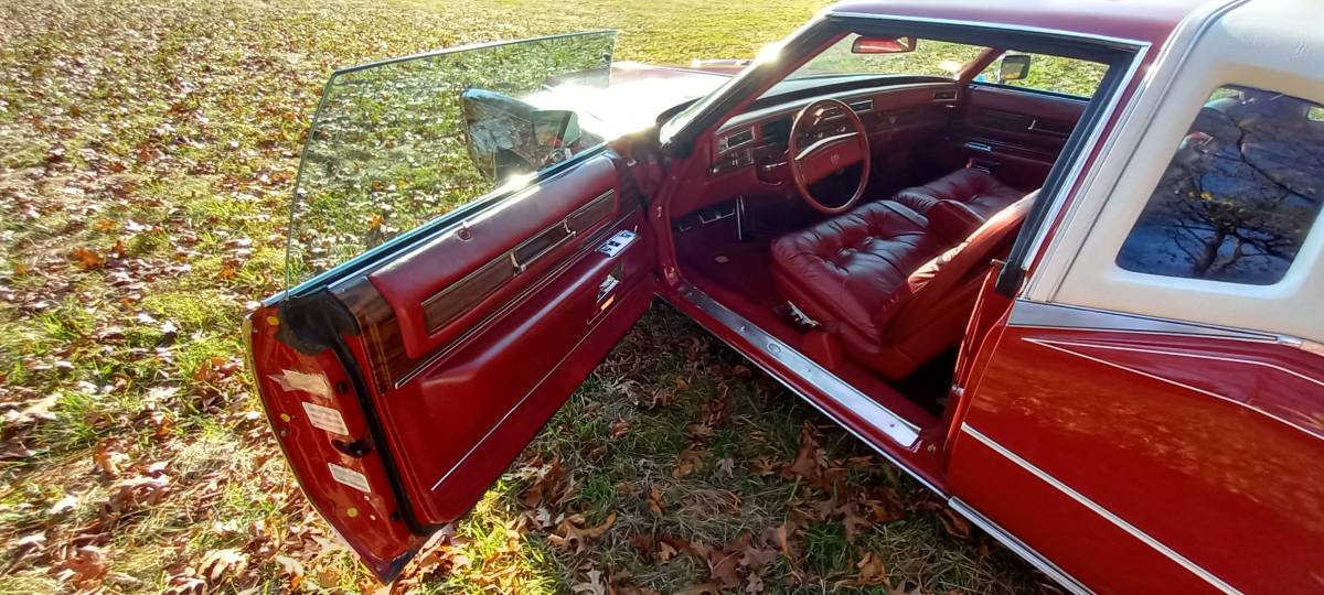 Cadillac-Eldorado-biarritz-1978-red-9656-9