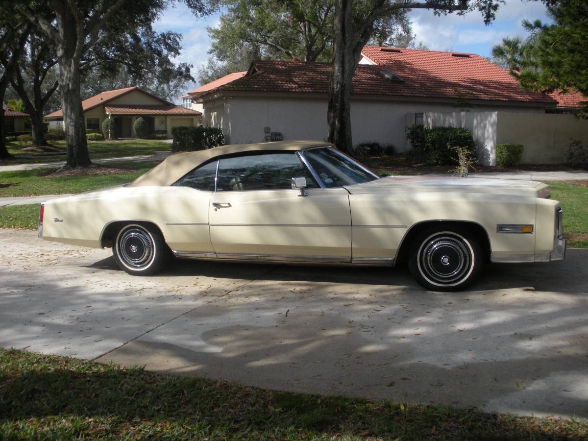 Cadillac-Eldorado-convertible-1976-brown-64374-1