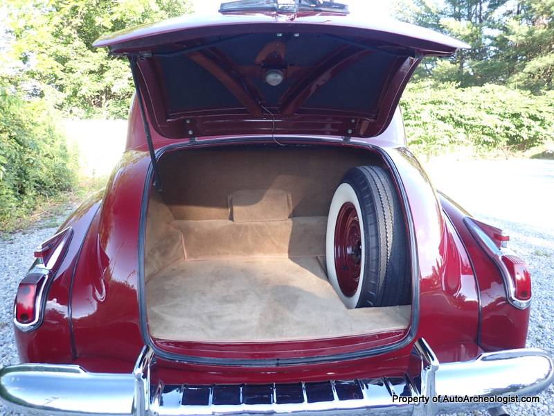 Cadillac-Fleetwood-1941-red-148059-14