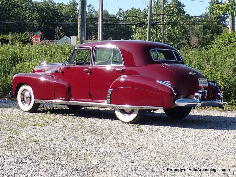 Cadillac-Fleetwood-1941-red-148059-2