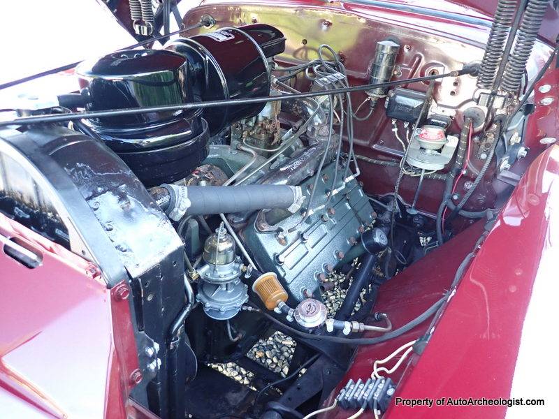 Cadillac-Fleetwood-1941-red-148059-21