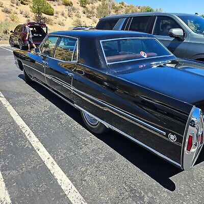 Cadillac-Fleetwood-1968-Black-74030-10