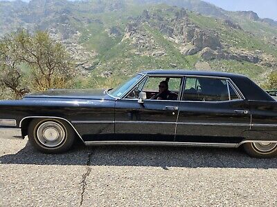 Cadillac-Fleetwood-1968-Black-74030-15